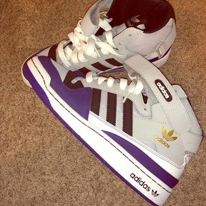 Adidas mid forum shoes